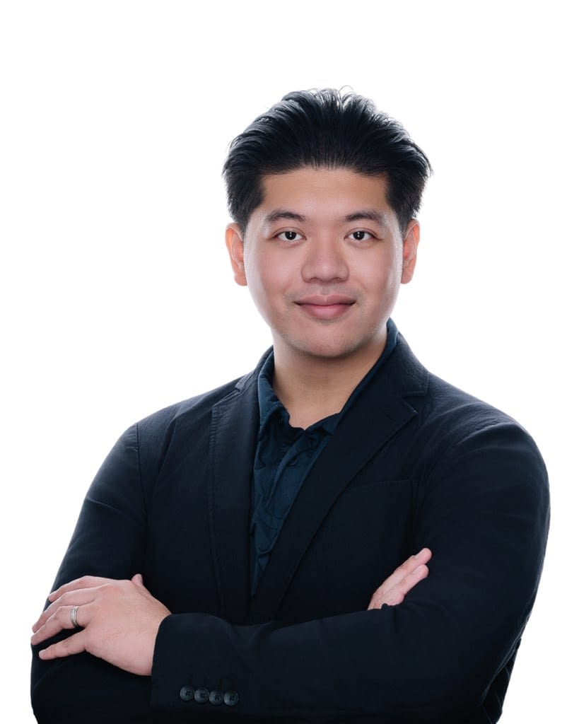4-Headshot- (Phuong Hoang Do – Alan) 4-Headshot- (Phuong Hoang Do - Alan)