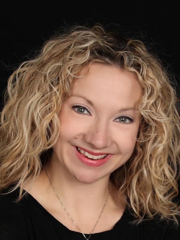 Heather MacKinnon Heather MacKinnon headshot