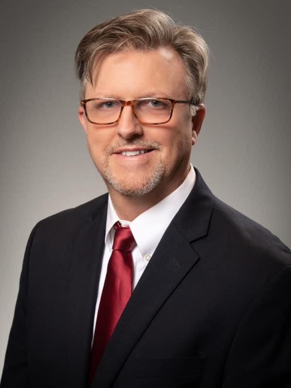 June 2023 business photo – Scott Johnston Scott Johnston headshot