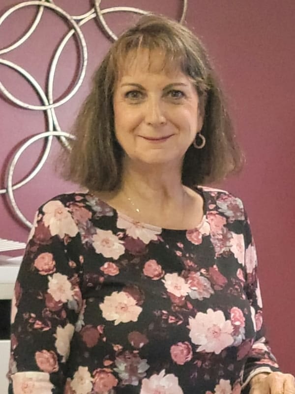 Laurie Dunfee Laurie Dunfee headshot