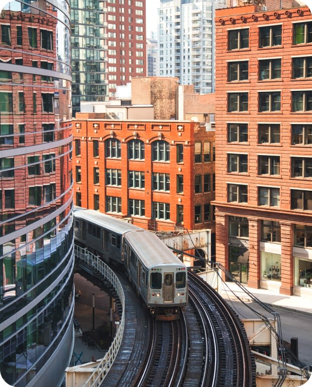 chicago subway loop in downtown