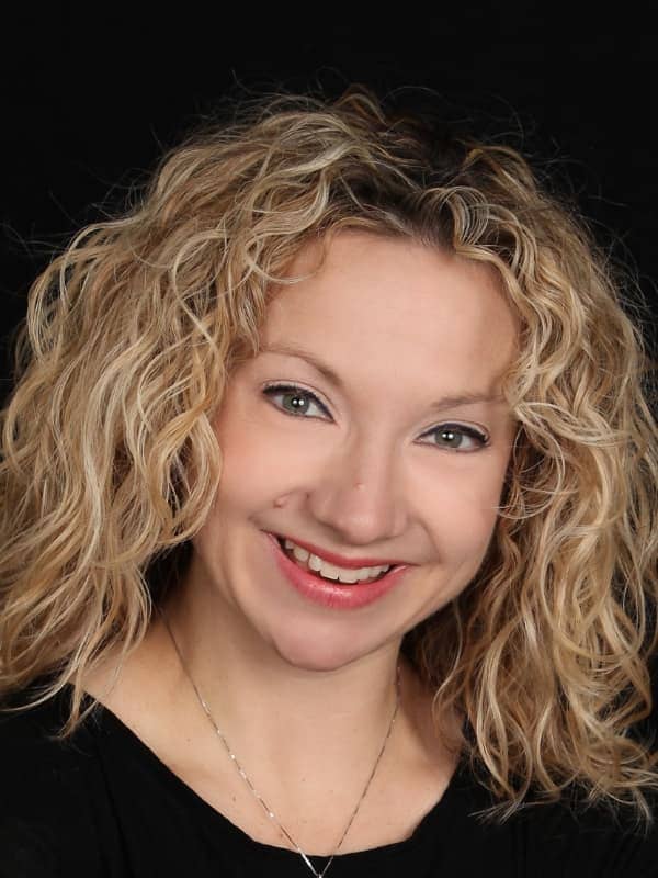 Heather MacKinnon Heather MacKinnon headshot