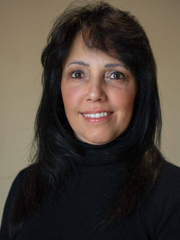 Connie-Weins Connie Weins Headshot